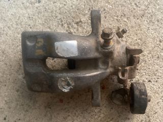 bontott OPEL ZAFIRA A Bal hátsó Féknyereg Munkahengerrel