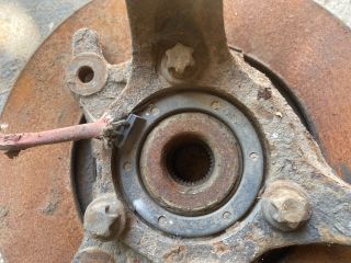 bontott OPEL ZAFIRA A Jobb első Kerékagy