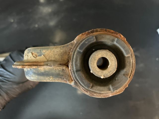 bontott OPEL ZAFIRA A Jobb első Lengőkar