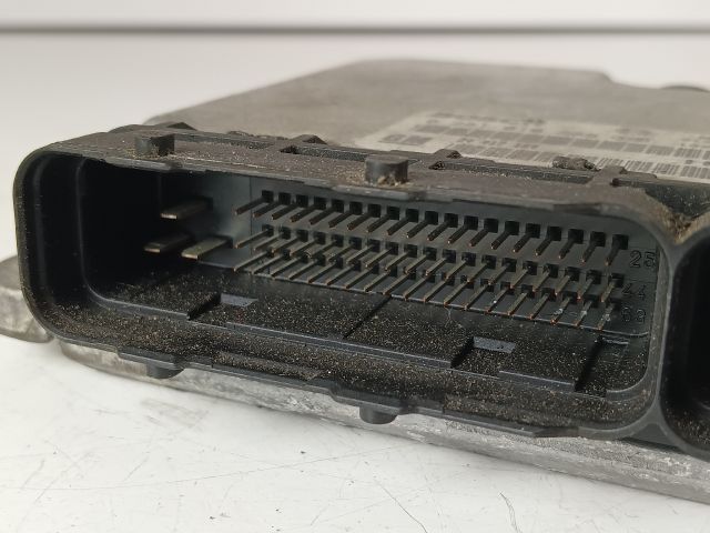 bontott OPEL ZAFIRA A Motorvezérlő