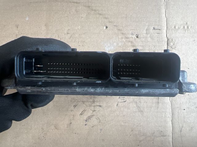 bontott OPEL ZAFIRA A Motorvezérlő