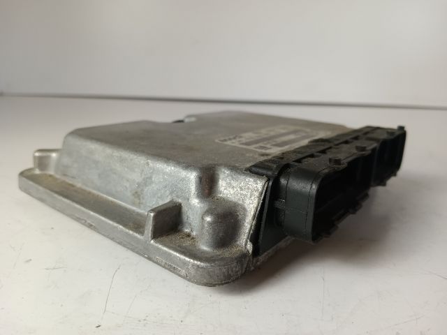 bontott OPEL ZAFIRA A Motorvezérlő