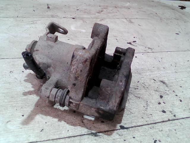 bontott OPEL ZAFIRA A Jobb hátsó Féknyereg Munkahengerrel