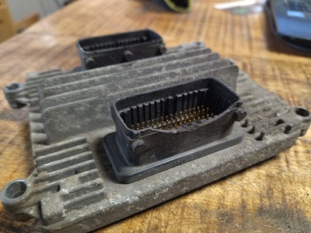 bontott OPEL ZAFIRA A Motorvezérlő