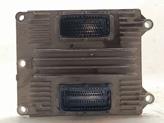 bontott OPEL ZAFIRA A Motorvezérlő