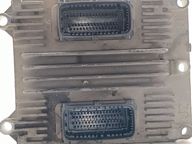 bontott OPEL ZAFIRA A Motorvezérlő