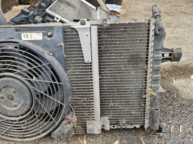 bontott OPEL ZAFIRA A Hűtő Ventilátor(ok), Radiátor(ok) Szett