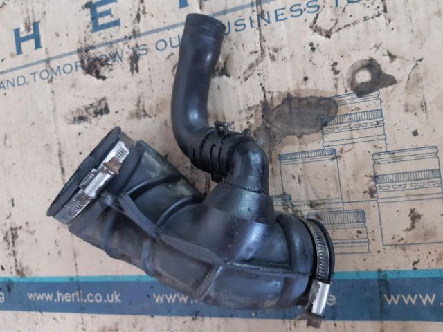 bontott OPEL ZAFIRA A Szívó Cső