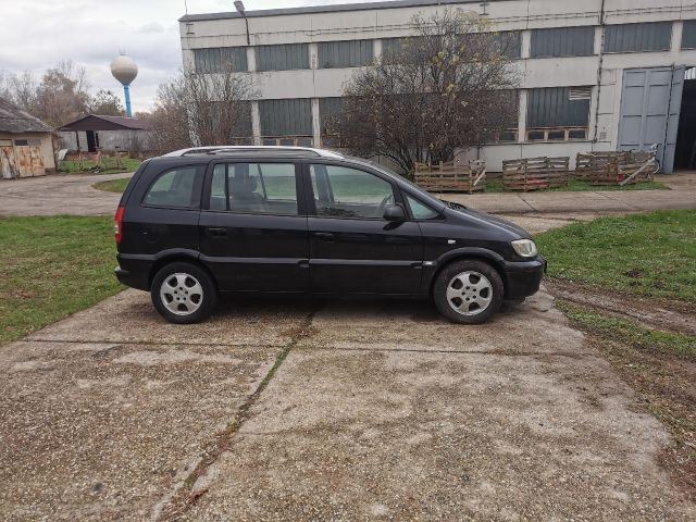 bontott OPEL ZAFIRA A Vízhűtő Radiátor (Klímás)