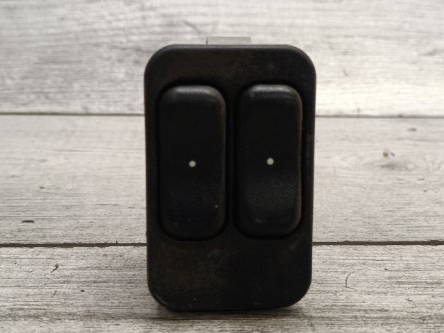 bontott OPEL ZAFIRA A Ablakemelő Kapcsoló Négyes / Kettes