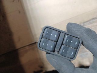 bontott OPEL ZAFIRA A Ablakemelő Kapcsoló Négyes / Kettes