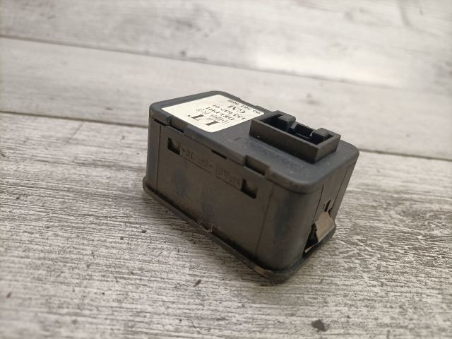 bontott OPEL ZAFIRA A Ablakemelő Kapcsoló Négyes / Kettes