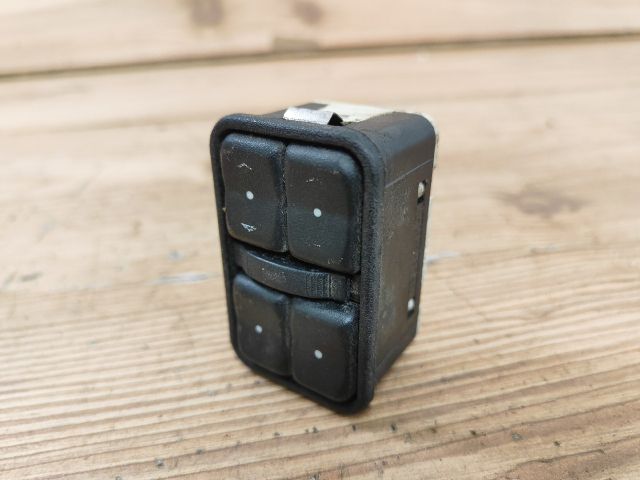 bontott OPEL ZAFIRA A Ablakemelő Kapcsoló Négyes / Kettes