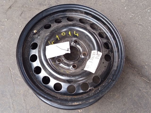 bontott OPEL ZAFIRA A Acélfelni Gumival (1 db)