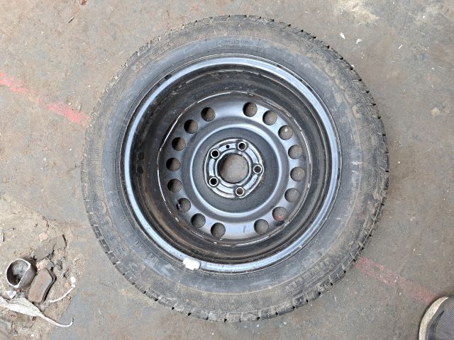 bontott OPEL ZAFIRA A Acélfelni Gumival (1 db)