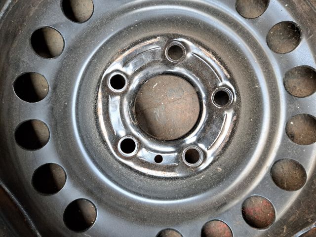 bontott OPEL ZAFIRA A Acélfelni Gumival (1 db)