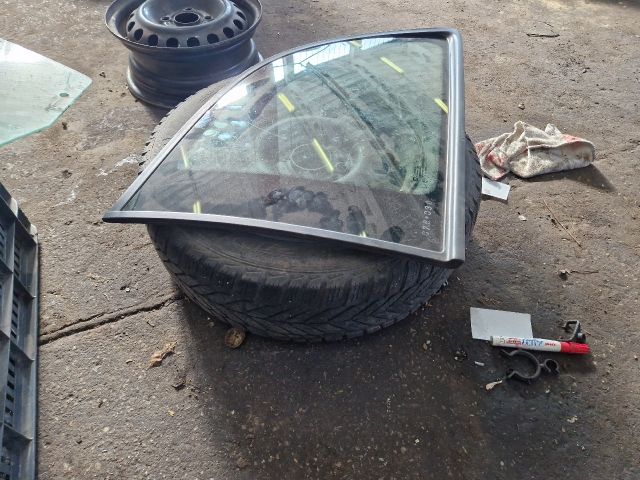 bontott OPEL ZAFIRA A Bal C Oszlop Oldalablak Üveg