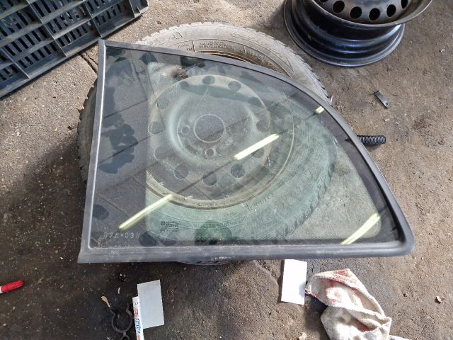 bontott OPEL ZAFIRA A Bal C Oszlop Oldalablak Üveg