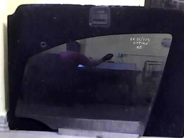 bontott OPEL ZAFIRA A Bal első Ablak