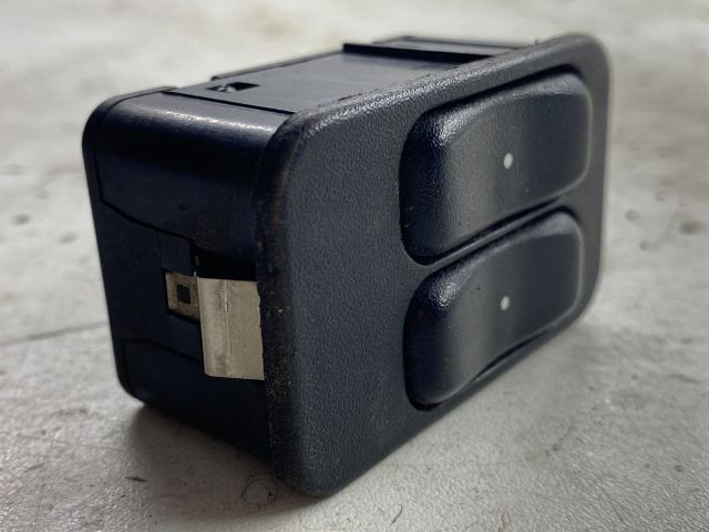 bontott OPEL ZAFIRA A Bal első Ablakemelő Kapcsoló