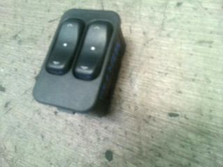 bontott OPEL ZAFIRA A Bal első Ablakemelő Kapcsoló