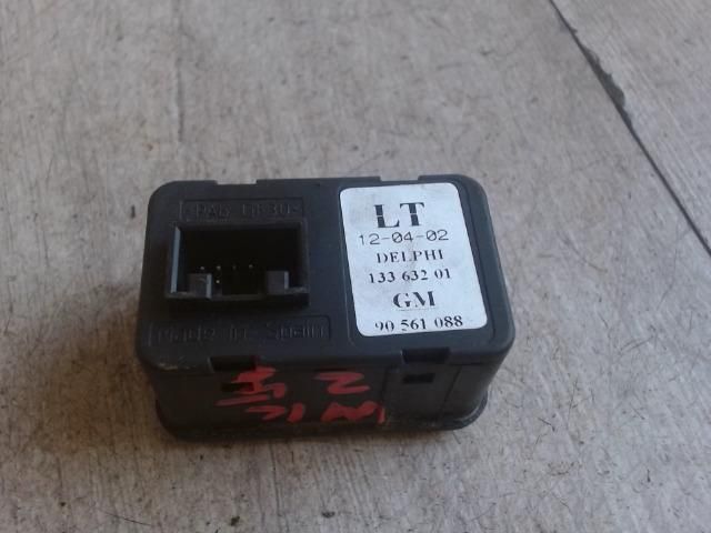 bontott OPEL ZAFIRA A Bal első Ablakemelő Kapcsoló