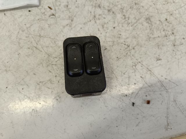 bontott OPEL ZAFIRA A Bal első Ablakemelő Kapcsoló