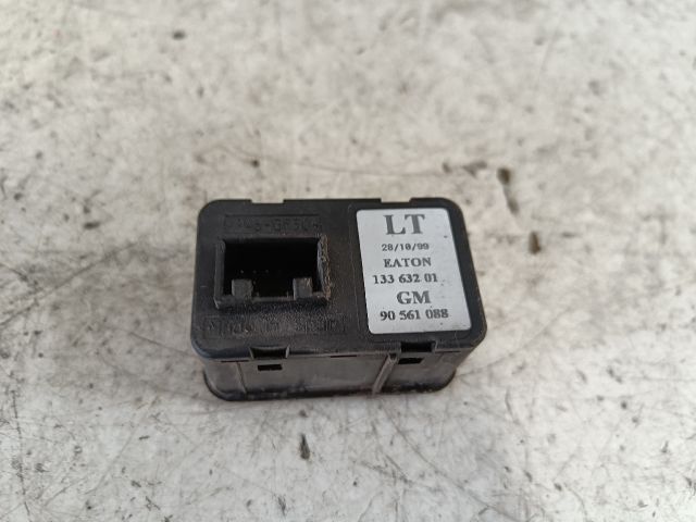 bontott OPEL ZAFIRA A Bal első Ablakemelő Kapcsoló