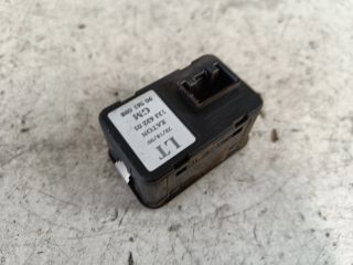 bontott OPEL ZAFIRA A Bal első Ablakemelő Kapcsoló