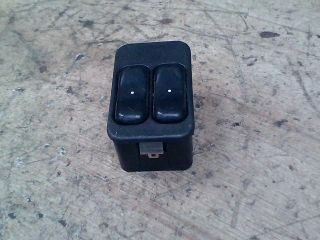 bontott OPEL ZAFIRA A Bal első Ablakemelő Kapcsoló