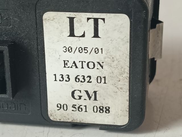 bontott OPEL ZAFIRA A Bal első Ablakemelő Kapcsoló