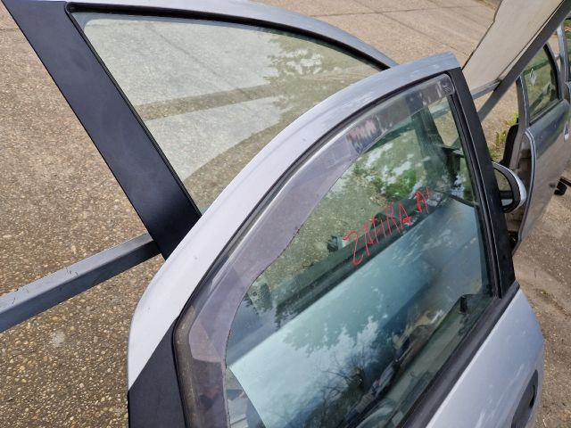 bontott OPEL ZAFIRA A Bal első Ajtó (Részeivel)