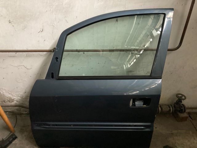 bontott OPEL ZAFIRA A Bal első Ajtó (Részeivel)