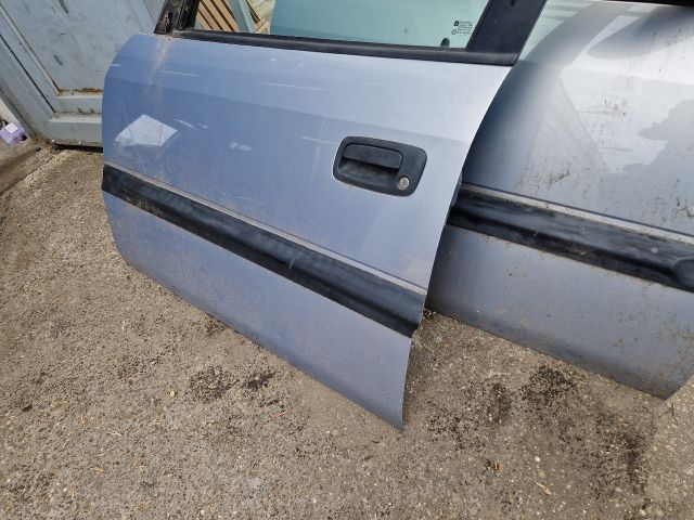 bontott OPEL ZAFIRA A Bal első Ajtó (Részeivel)