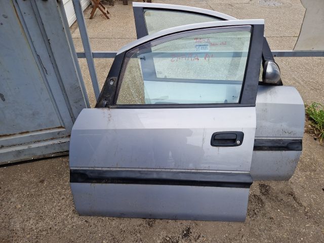 bontott OPEL ZAFIRA A Bal első Ajtó (Részeivel)