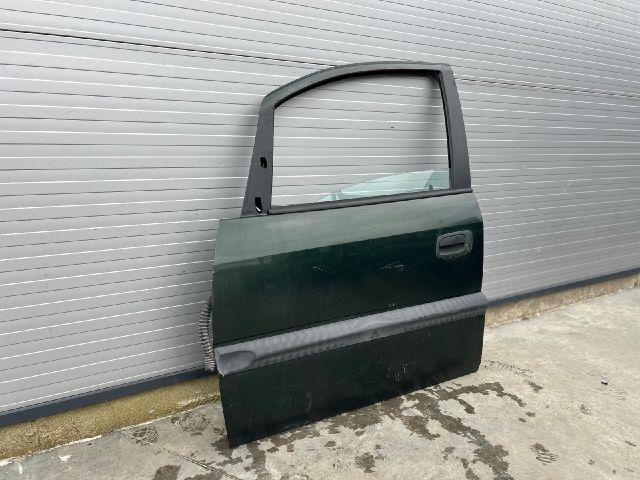 bontott OPEL ZAFIRA A Bal első Ajtó (Üres lemez)