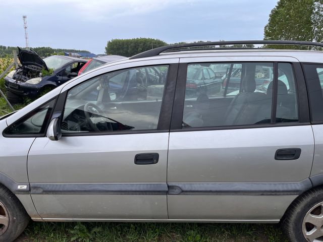 bontott OPEL ZAFIRA A Bal első Ajtó (Üres lemez)