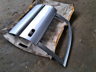 bontott OPEL ZAFIRA A Bal első Ajtó (Üres lemez)