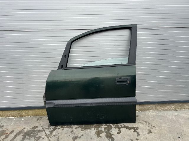 bontott OPEL ZAFIRA A Bal első Ajtó (Üres lemez)