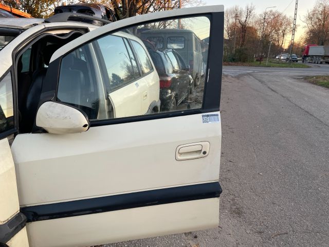 bontott OPEL ZAFIRA A Bal első Ajtó (Üres lemez)