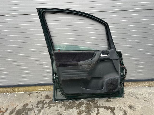 bontott OPEL ZAFIRA A Bal első Ajtó (Üres lemez)