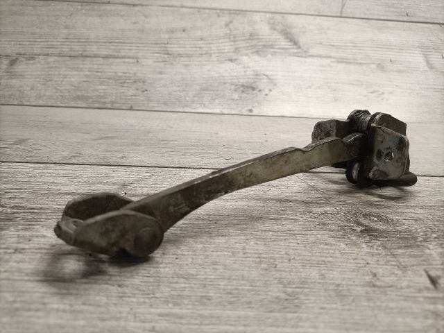 bontott OPEL ZAFIRA A Bal első Ajtóhatároló