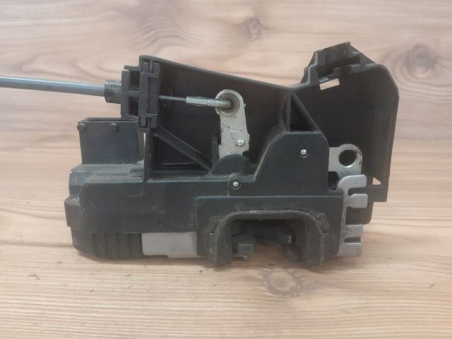 bontott OPEL ZAFIRA A Bal első Ajtózár