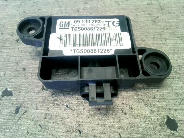 bontott OPEL ZAFIRA A Bal első Oldal Ütközés Érzékelő