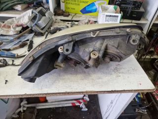 bontott OPEL ZAFIRA A Bal Fényszóró