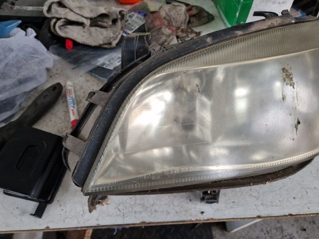 bontott OPEL ZAFIRA A Bal Fényszóró