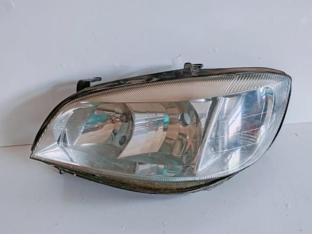 bontott OPEL ZAFIRA A Bal Fényszóró