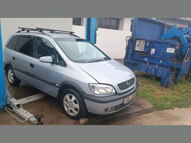 bontott OPEL ZAFIRA A Bal Fényszóró