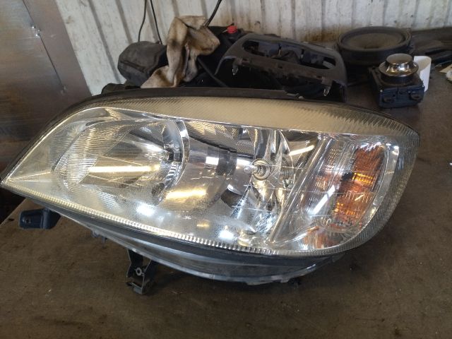 bontott OPEL ZAFIRA A Bal Fényszóró