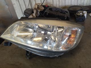 bontott OPEL ZAFIRA A Bal Fényszóró